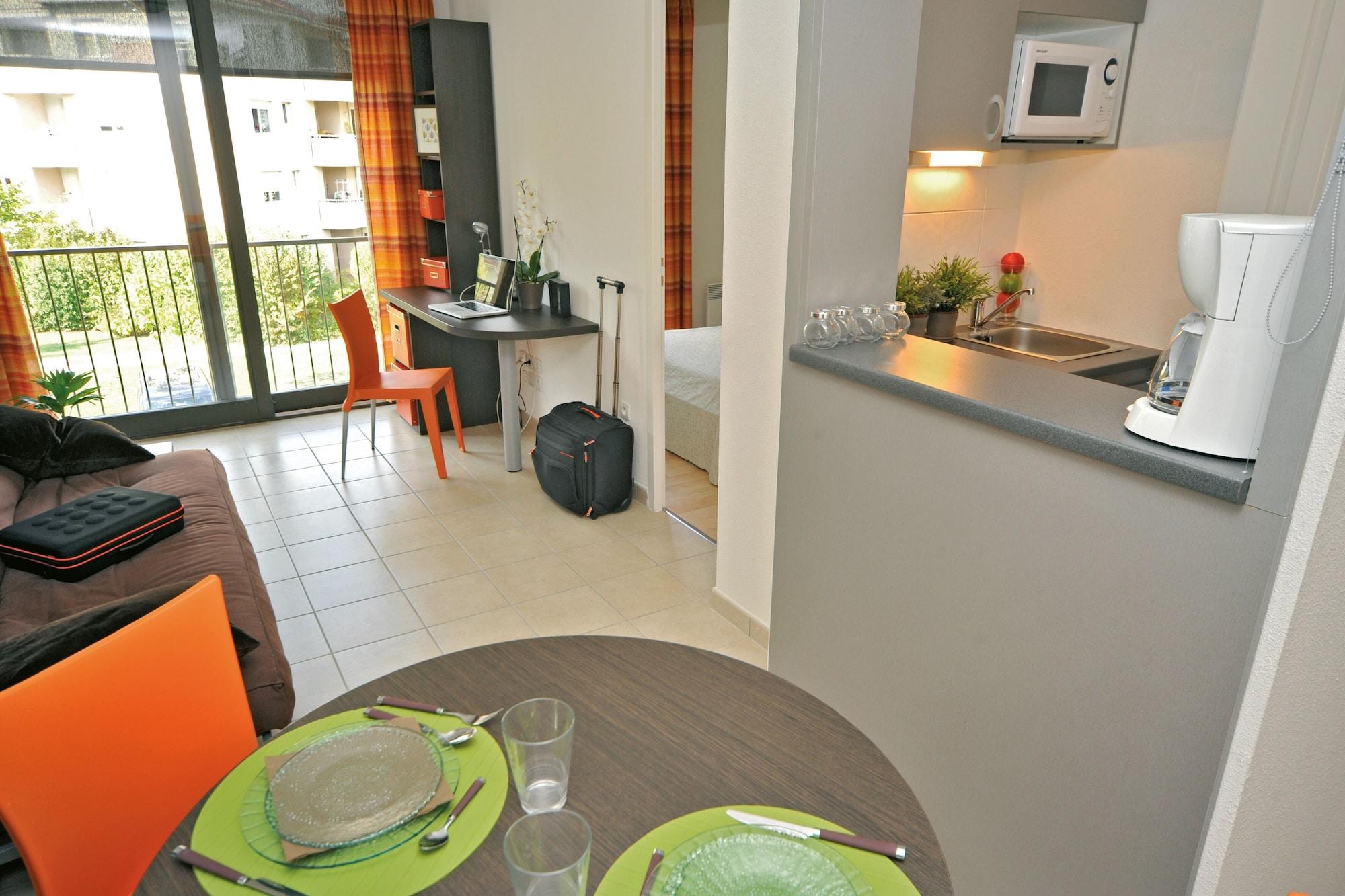 Appart'City Grenoble-Meylan Exterior photo
