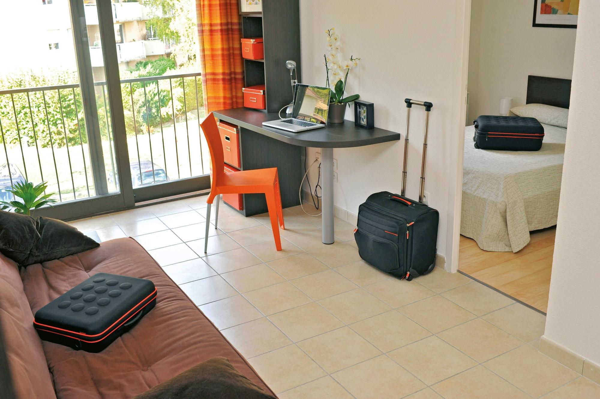 Appart'City Grenoble-Meylan Exterior photo